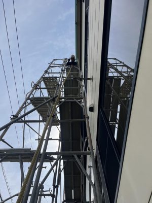 image1_3.jpeg